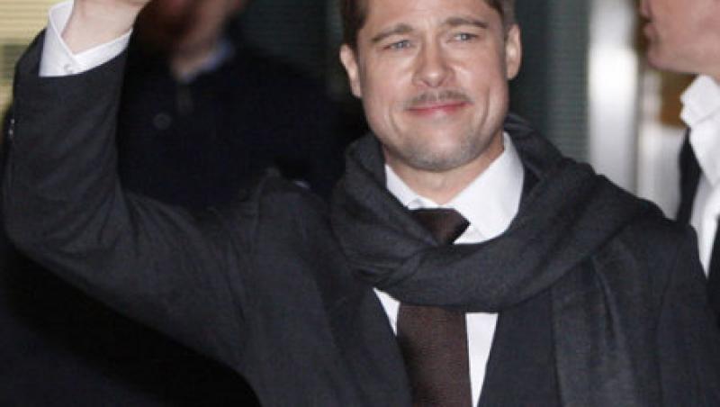 Brad Pitt vrea sa moara de coltii unui rechin