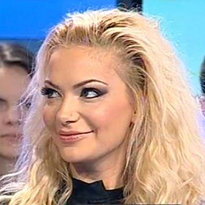 Andreea Antonescu se marita!