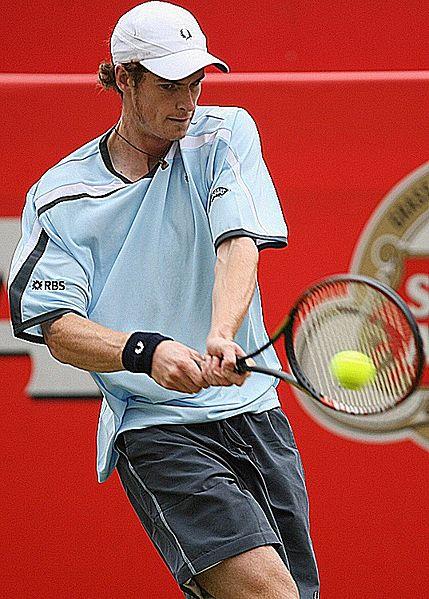 Andy Murray a semnat un contract de reprezentare cu Adidas