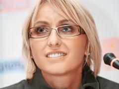 Gabriela Szabo a primit distinctia "Femeia si Sportul"