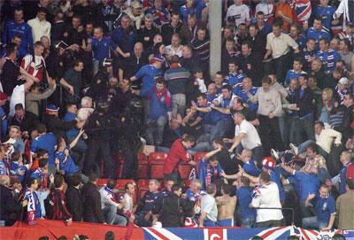 UEFA va ancheta clubul Rangers din cauza comportamentului fanilor sai la meciul cu Unirea