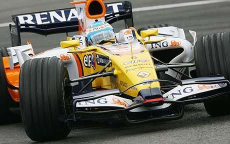 Renault ramane in Formula 1, dar vinde o parte din echipa