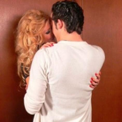 Andreea Balan canta in Mall