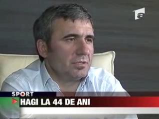 Hagi, la 44 de ani! 