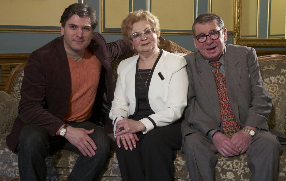 Mircea Radu sarbatoreste 300 de editii de &acirc;&euro;&oelig;Din Dragoste&acirc;&euro; cu Nicu Constantin