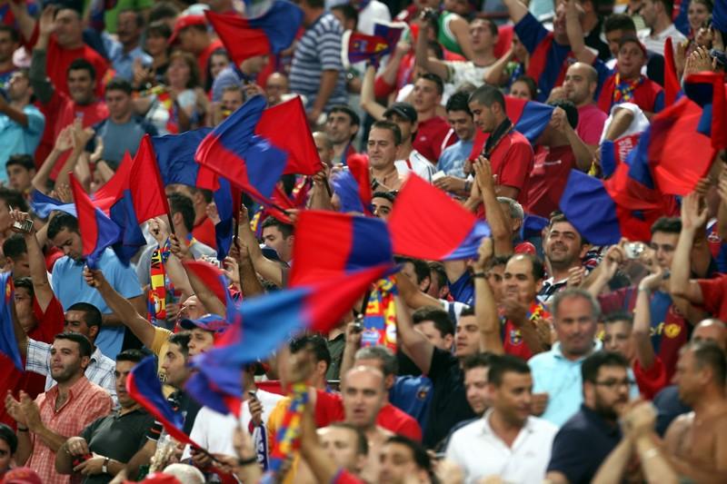 Suporterii Stelei nu au mai scandat impotriva lui Gigi!