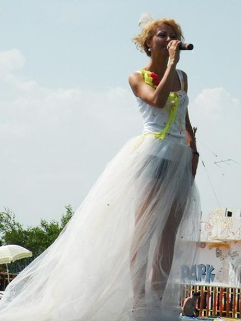 Ana Maria Ferentz din nou mireasa