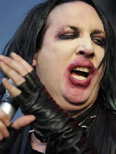 Marilyn Manson s-a ingrasat porceste