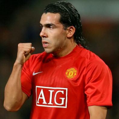 Oficial: Carlos Tevez pleaca de la Manchester United