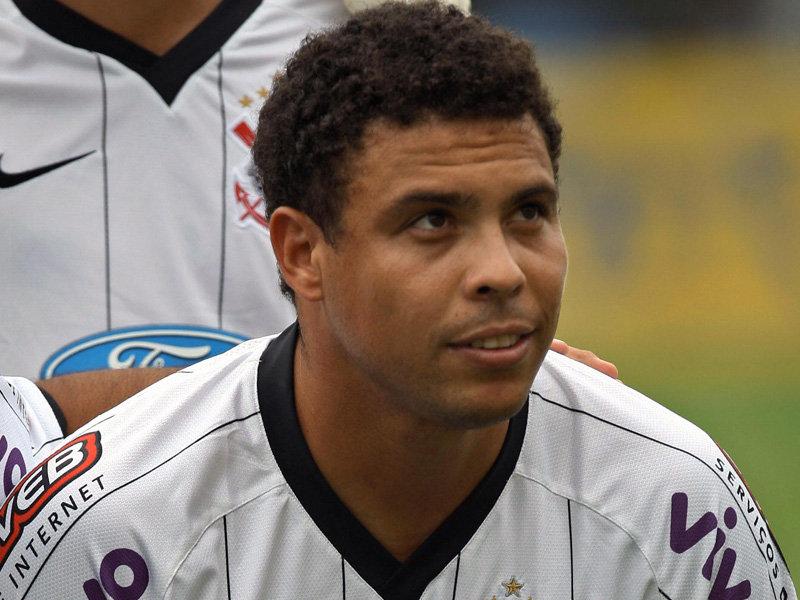 Ronaldo, mai popular decat Kaka in Brazilia