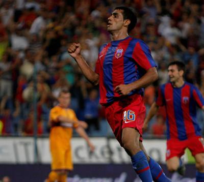 Steaua - Motherwell 3-0/ Lectie de fotbal