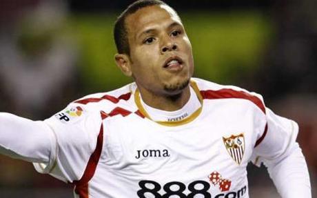 FC Sevilla a refuzat 14 milioane de euro de la AC Milan pentru Luis Fabiano