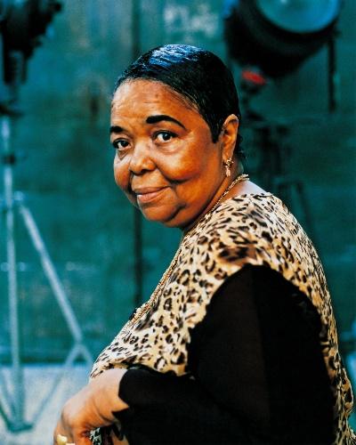 La multi ani, Cesaria! 