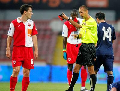 Dinamo - International Curtea de Arges 0-1/ Soc in Stefan cel Mare