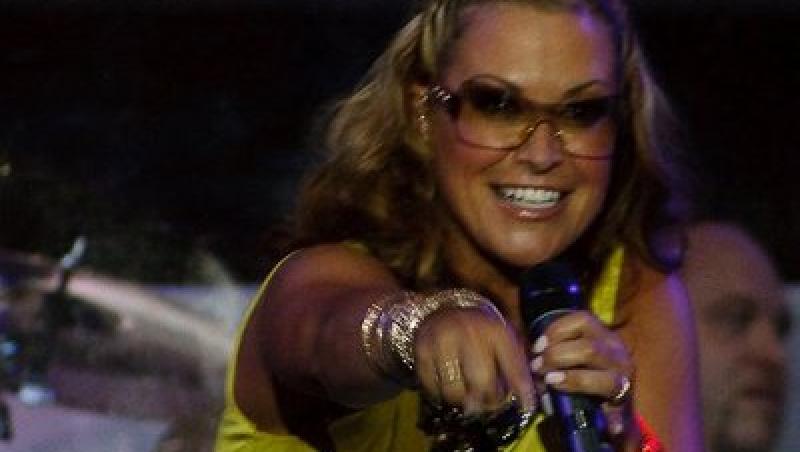 Anastacia a innebunit Romania 