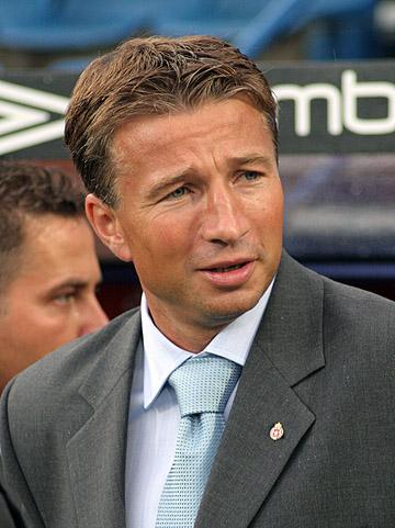 Dan Petrescu: "Voi refuza oferta celor de la Livorno, chiar daca este foarte tentanta!"