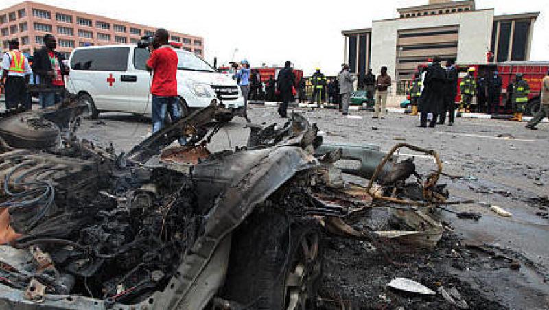 Nigeria: 8 morti si zeci de raniti in urma a doua atentate cu masina-capcana