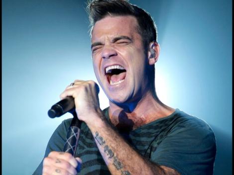 VIDEO! Robbie Williams, show incendiar