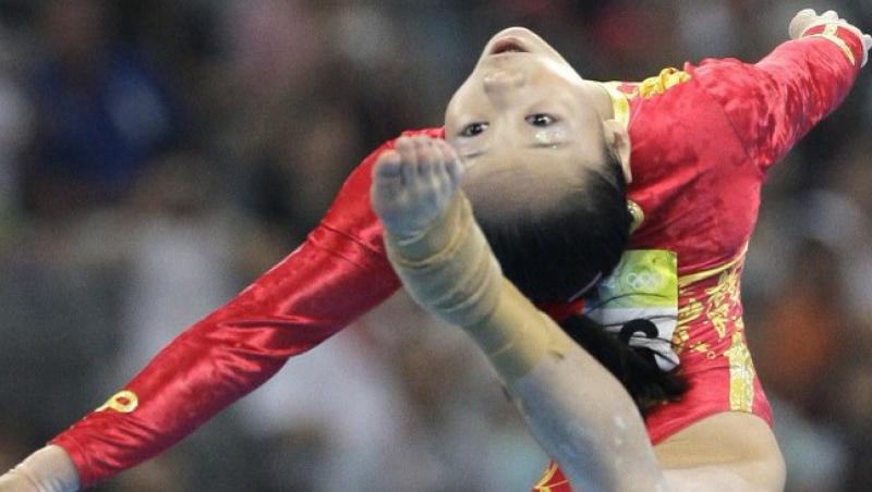 Maneaua a cucerit Campionatele Mondiale de Gimnastica