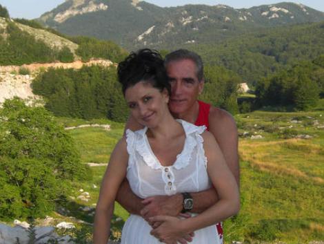 Petre Roman si Silvia Chifiriuc, din nou fericiti impreuna
