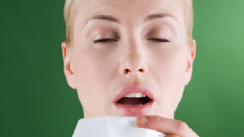 De ce apar alergiile de toamna?