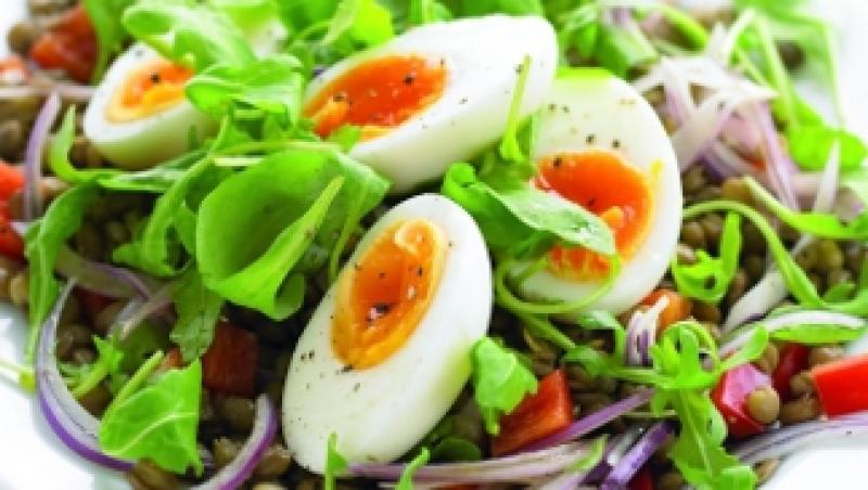 Reteta: Salata de linte si ardei gras