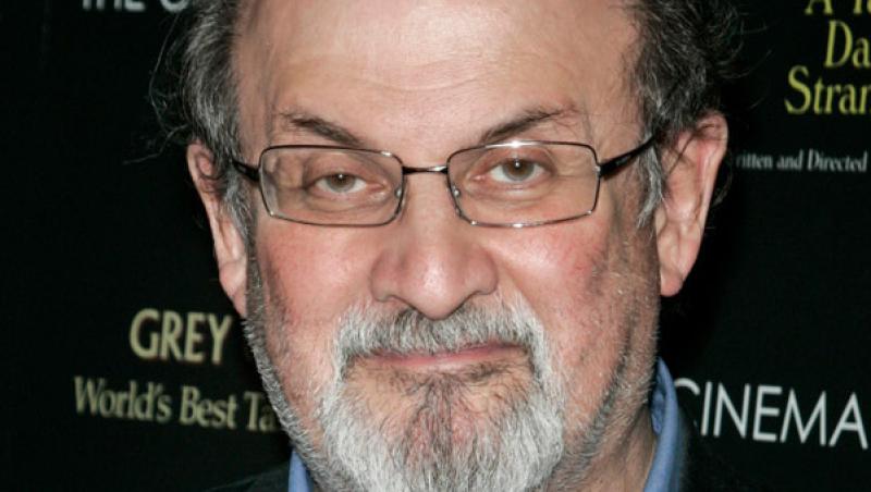 Salman Rushdie isi scrie memoriile