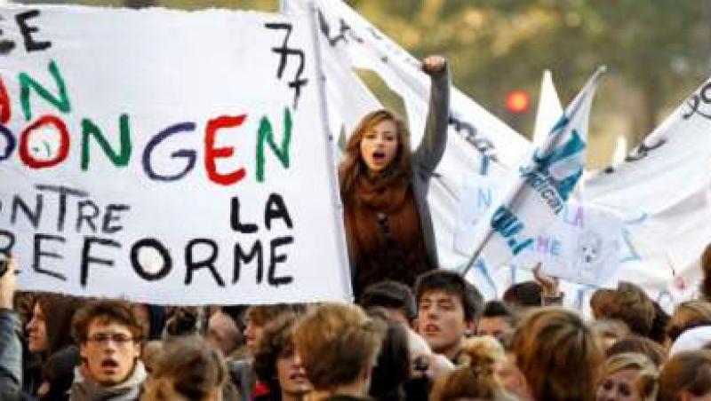 Studentii francezi protesteaza fata de cresterea varstei de pensionare