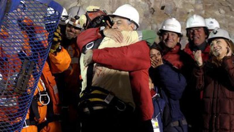 Chile: Minerii salvati vor juca un meci de fotbal demonstrativ. Vezi care e miza!