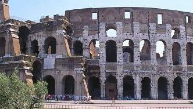 Premiera: se deschid inchisorile Colosseumului din Roma