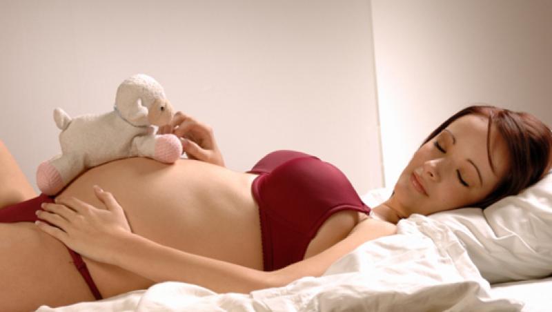 Viitoarele mamici - noptile pierdute pot duce la pierderea sarcinii