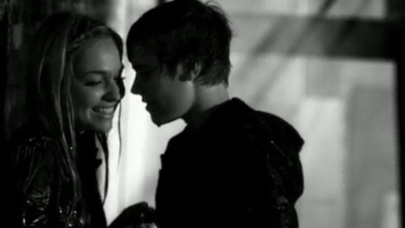 VIDEO! Justin Bieber se iubeste cu o fana in noul sau videoclip!