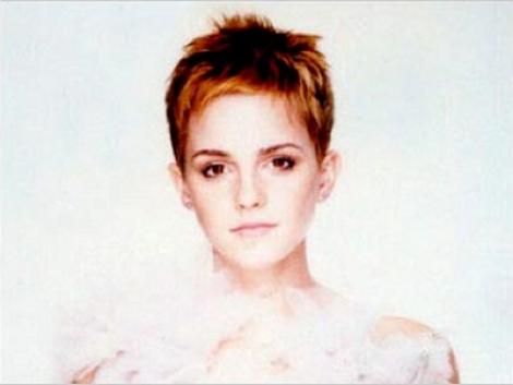Emma Watson: "Cand vine vorba de moda, mergi pe instinct"