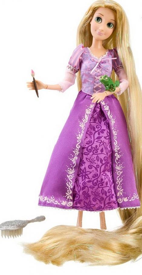 Acum, papusa Rapunzel din filmul "Tangled" canta la comanda