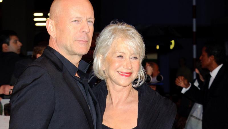 FOTO! Helen Mirren, in rosu si negru la premiera Red din Londra