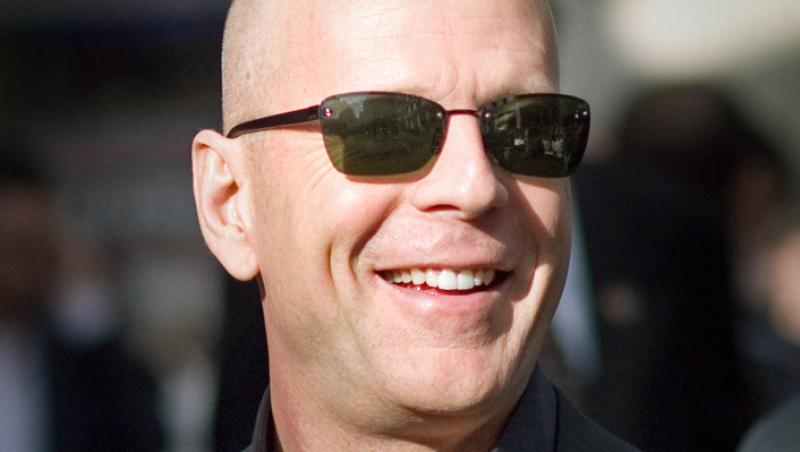 Bruce Willis si-a sfatuit fiica sa se rada in cap
