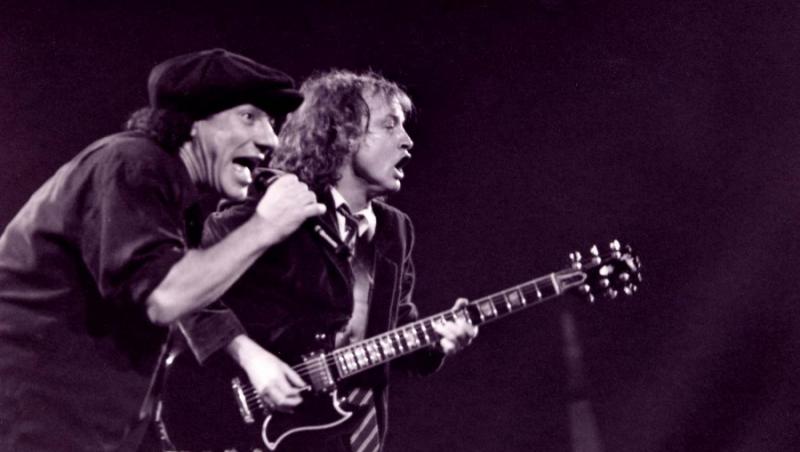 Trupa AC/DC a avut cel mai de succes turneu din lume