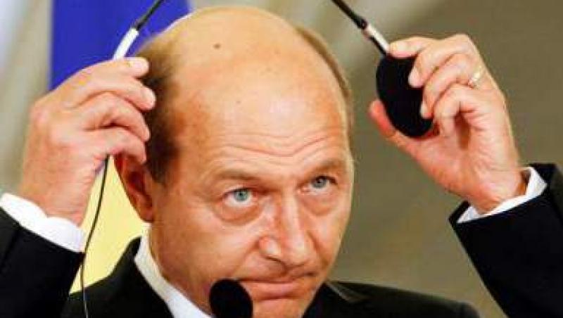 Basescu nu stie de invatatoarea aflata in greva foamei de doua luni