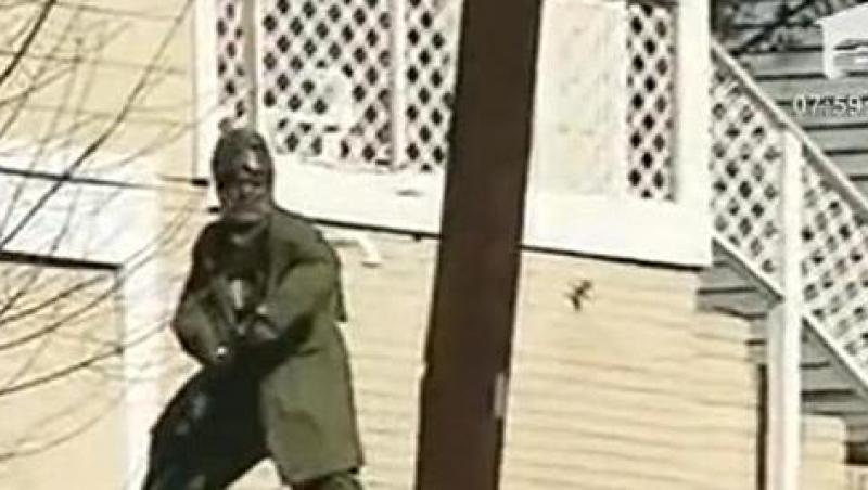 VIDEO! A facut pe ninja si a fost mitraliat cu gloante de cauciuc