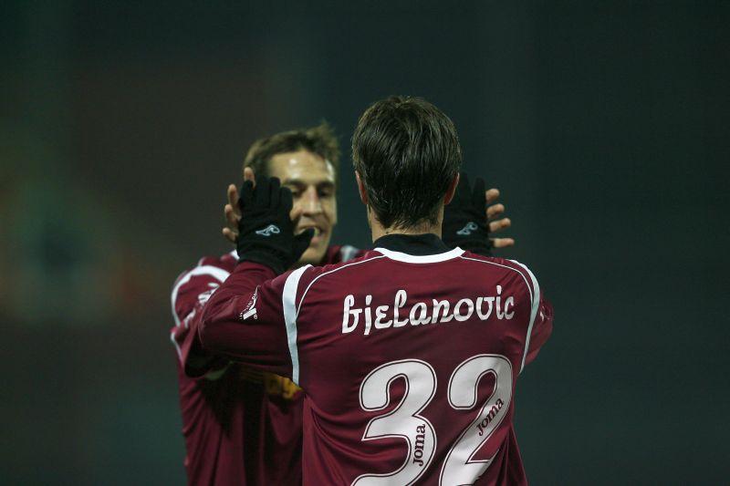 CFR Cluj - FCM Targu-Mures 2-0/ Ardelenii merg in sferturi