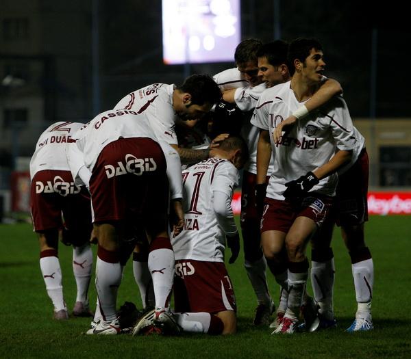 Astra - Rapid 0-2/ Dubla lui Frunza ii califica pe giulesteni in "sferturi"