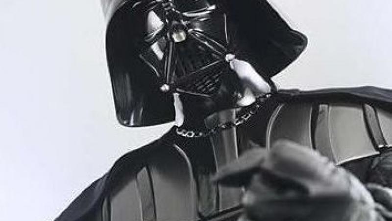 Fan Darth Vader? Afla cum poti avea costumul original