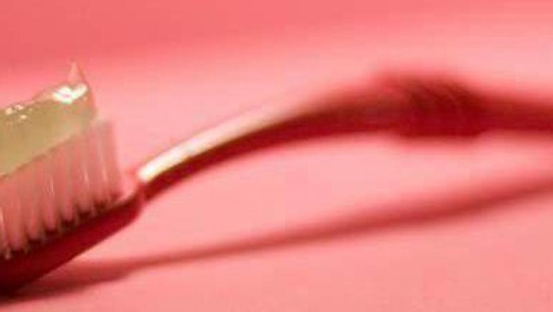 VIDEO! Pericolele din pasta de dinti si sapun