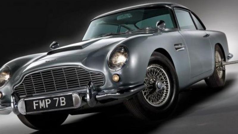 S-a vandut Aston Martin-ul lui Bond. James Bond!