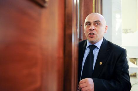 Liviu Campanu: "PDL a incercat sa-mi cumpere votul la motiunea de cenzura"