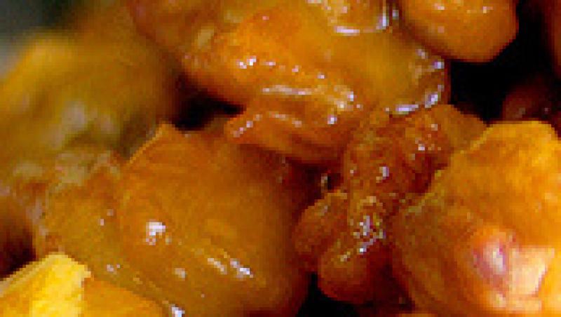 Reteta zilei: Piept de pui in sos de portocale