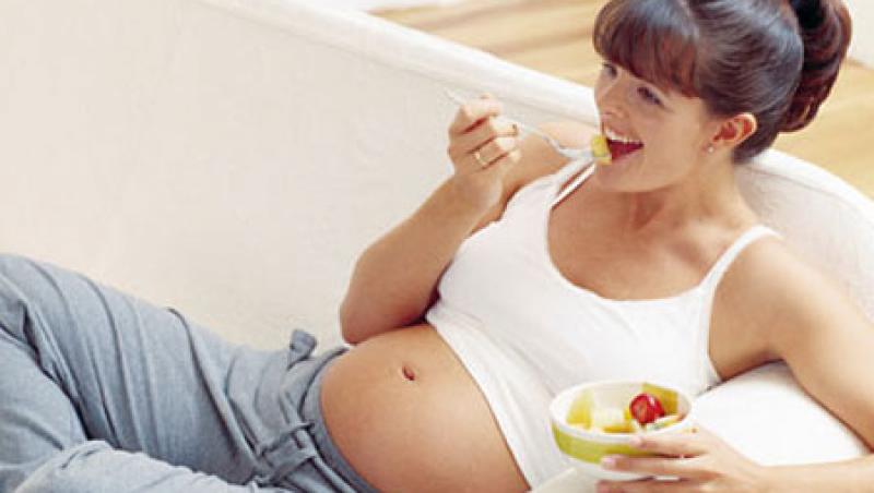Studiu: Greutatea copilului, decisa inca din timpul sarcinii