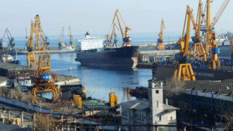 Constanta: Porturile au fost inchise din cauza vantului puternic