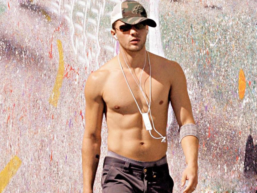 Ryan Phillippe, de neoprit. S-a cuplat si cu Amanda Seyfried