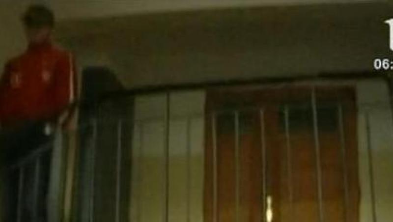Brasov: Un baietel a cazut de la etajul 4 si a scapat nevatamat